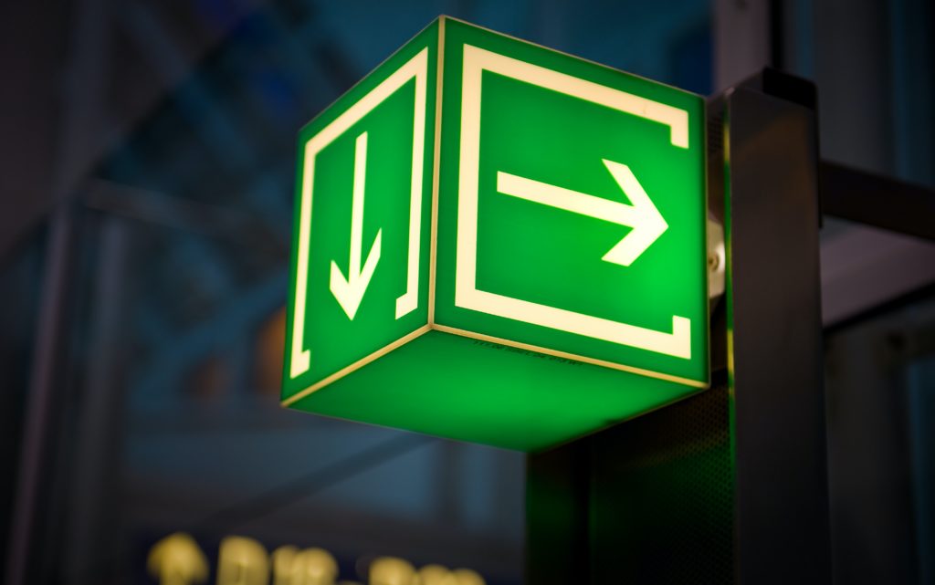 Green arrows that illustrate the theme "Leading you to the best decisions"